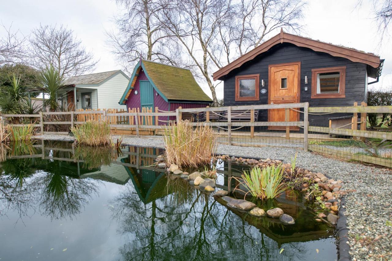 Ferienwohnung Seaways Glamping, Cedar Driffield Exterior foto